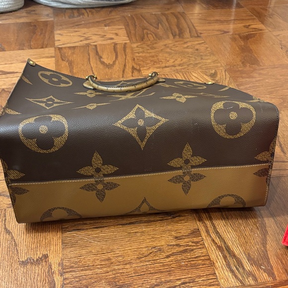 Louis Vuitton On The Go Tote GM reverse monogram - Picture 7 of 11